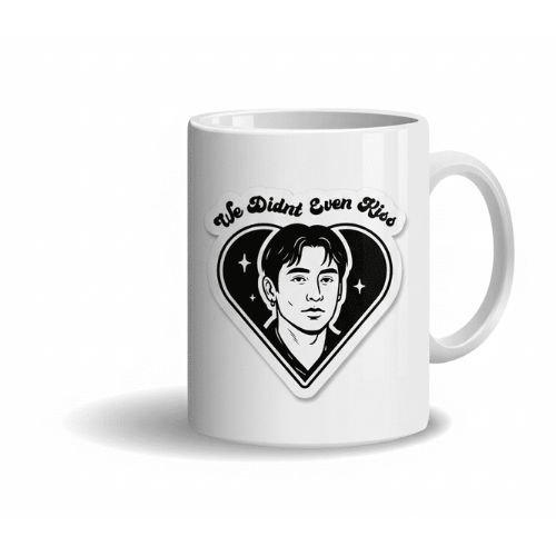 Caneca de Cerâmica - We Didn’t Even Kiss - Choose Love